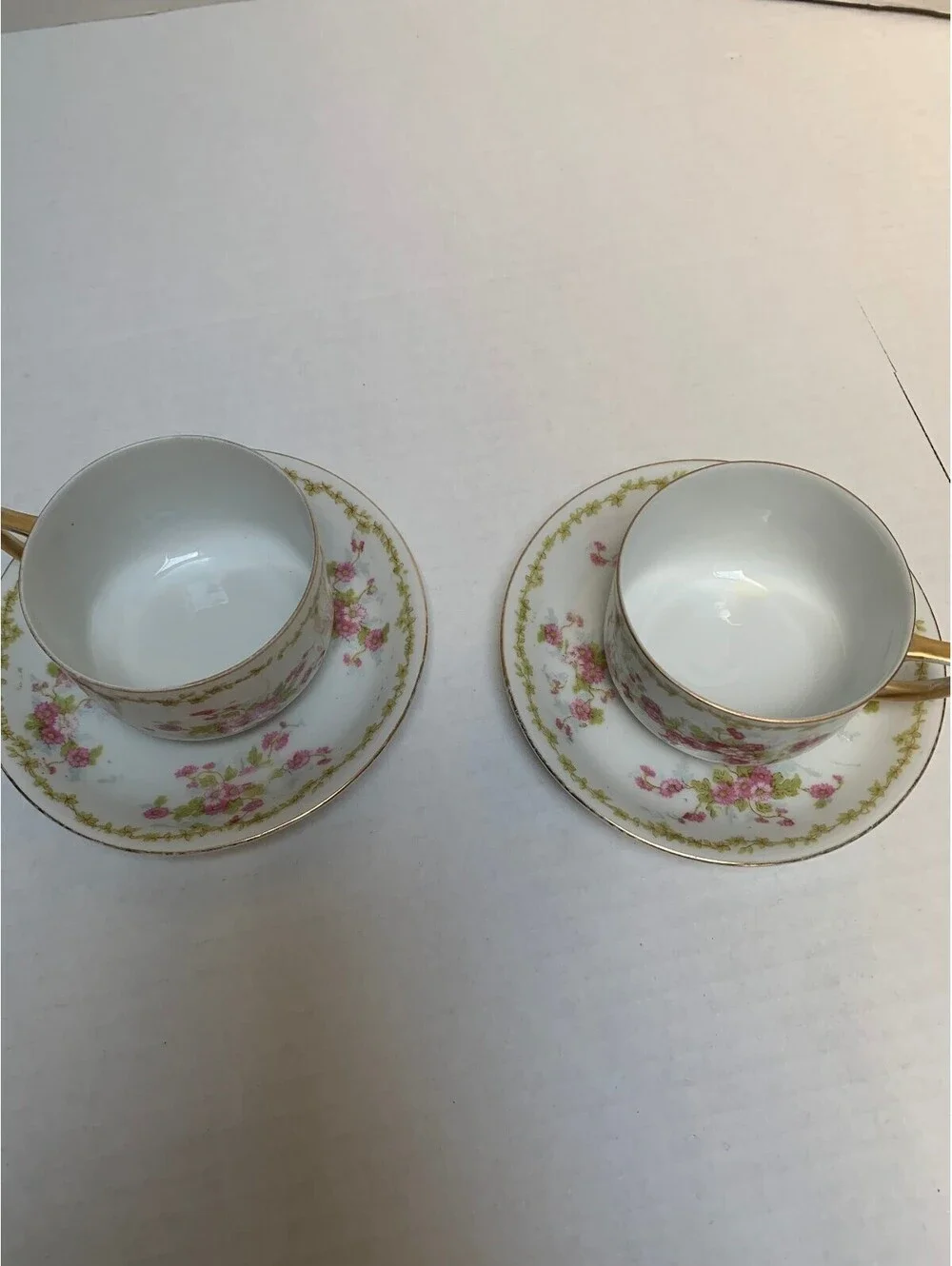 Vintage Victoria Austria Pattern 223 or VT0223 Pink Rosebuds 2 Sets